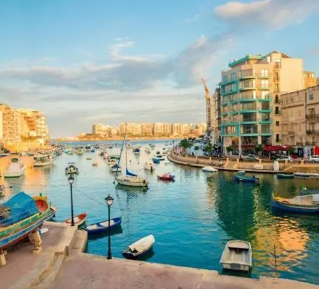 Apartman Comfortable 3br In The Centre Of By 360 Estates