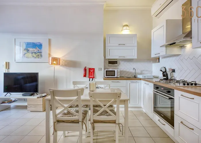 Comfortable 3br In The Centre Of By 360 Estates * Sliema
