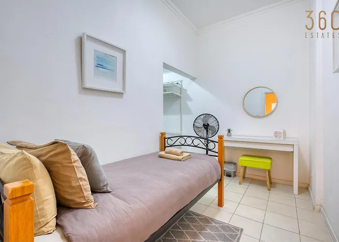 Comfortable 3br In The Centre Of By 360 Estates Διαμέρισμα