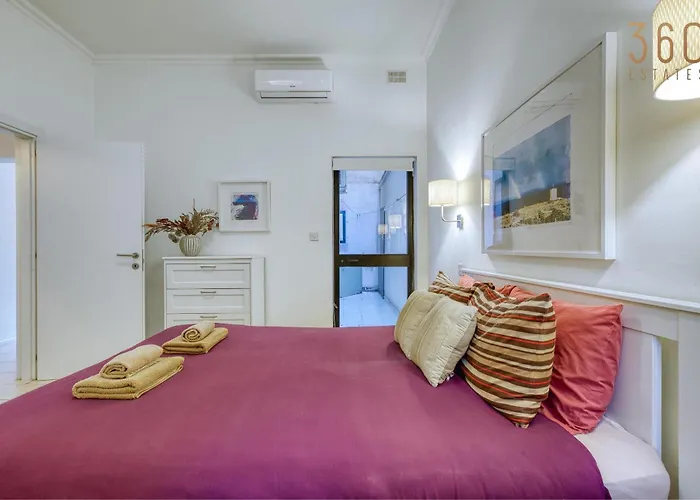 Apartment Comfortable 3br In The Centre Of By 360 Estates Sliema