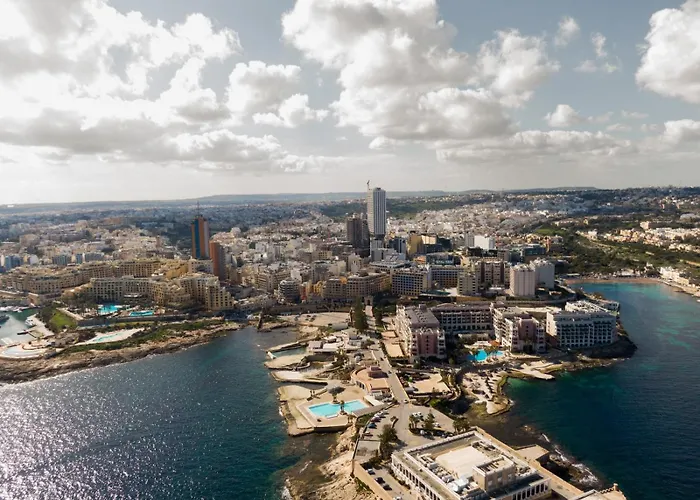 Comfortable 3br In The Centre Of By 360 Estates *