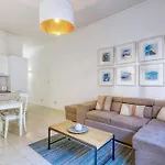 Apartament Comfortable 3br In The Centre Of By 360 Estates *