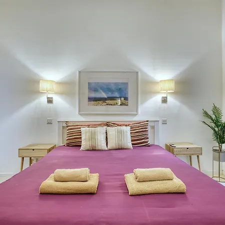 Comfortable 3br In The Centre Of By 360 Estates